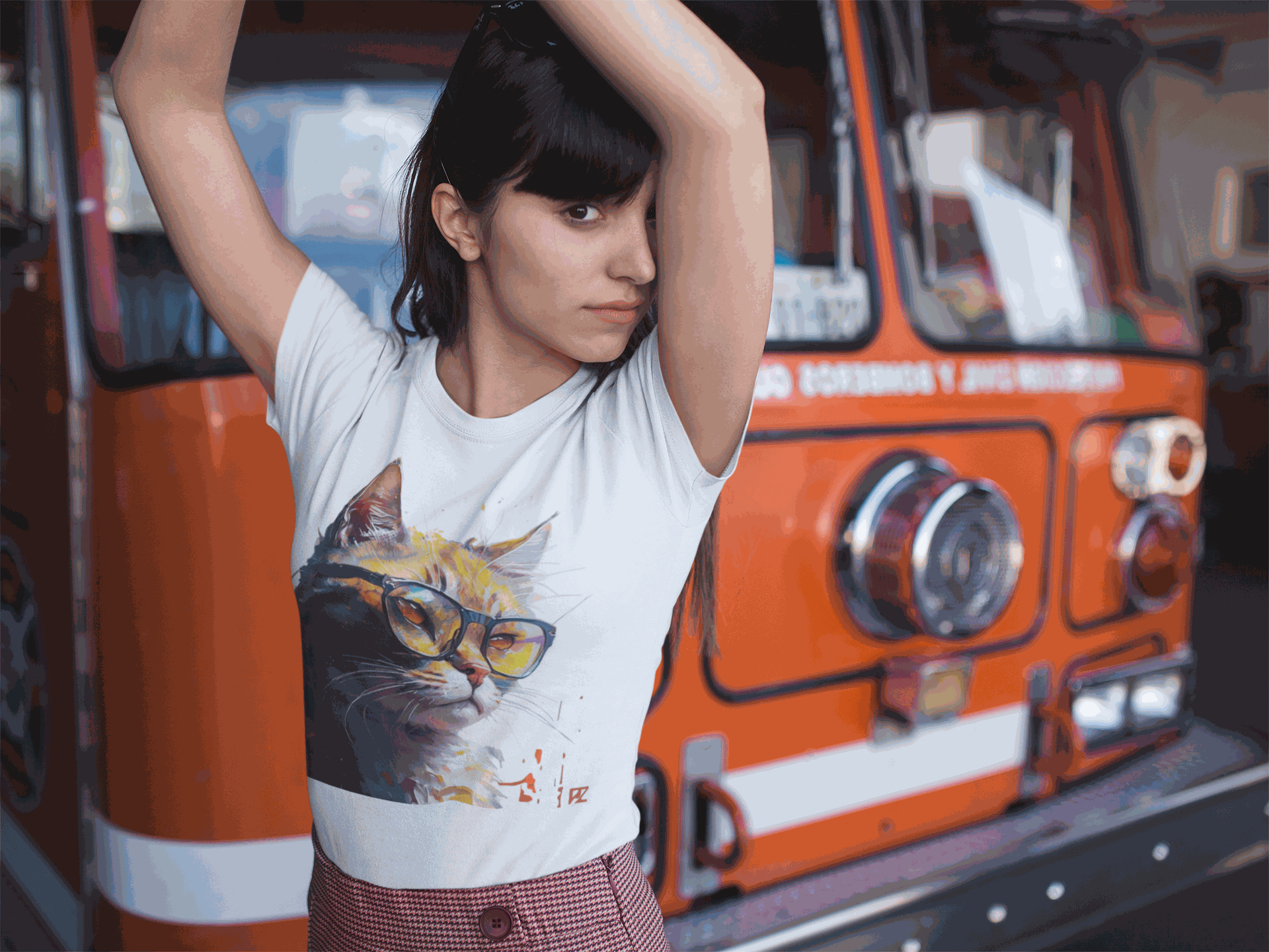 t-shirt. Cat. Luisa Viktoria
